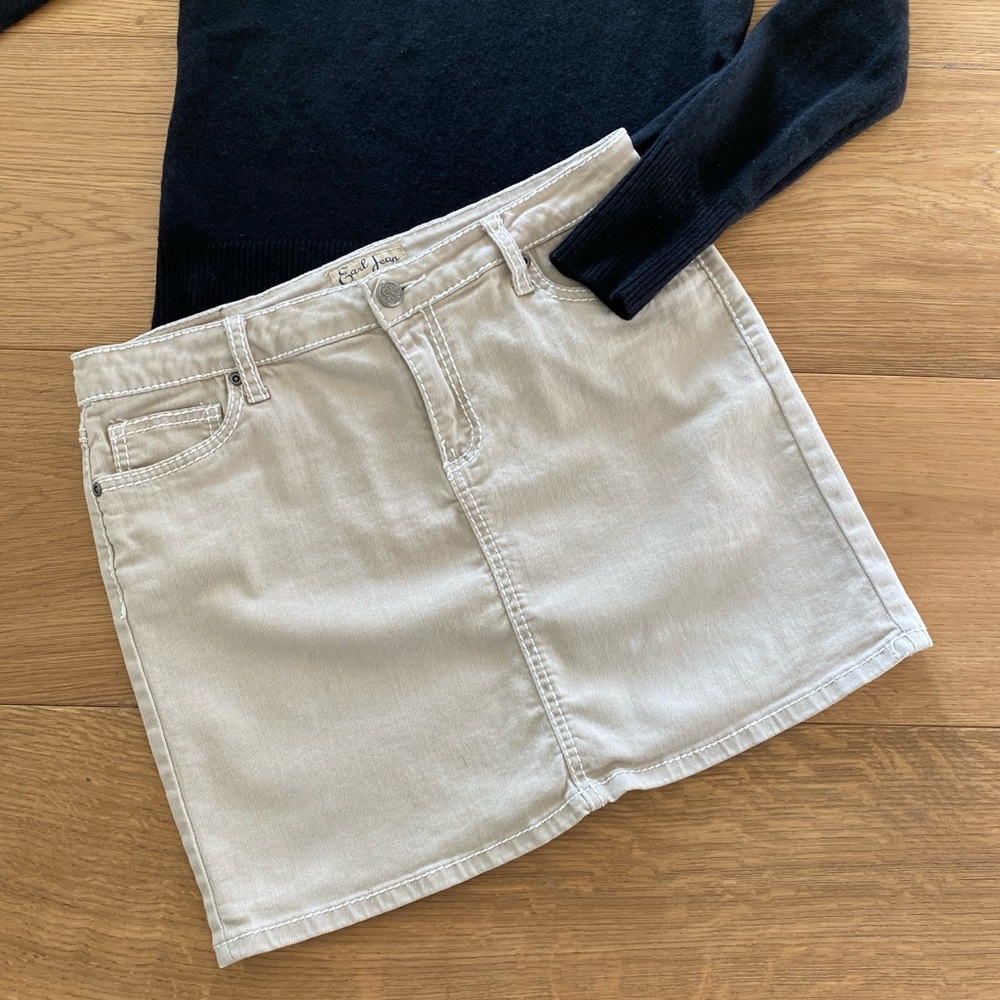 Earl Jean skirt